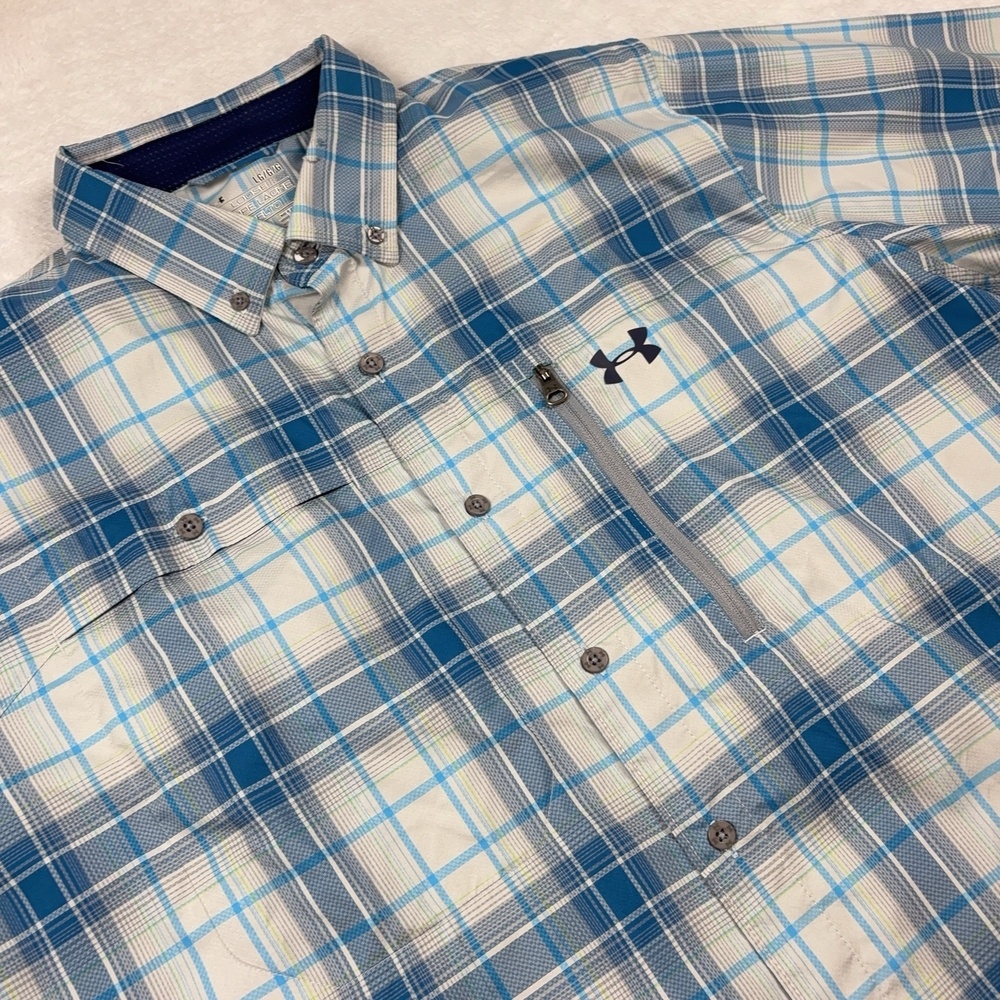 Under Armour Button Up Shirt Men L Blue Short Sleeve Plaid Vented Loose Fit Fish